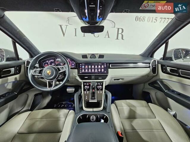 Сірий Порше Cayenne, об'ємом двигуна 4 л та пробігом 28 тис. км за 125000 $, фото 15 на Automoto.ua