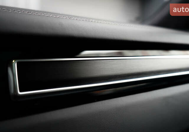 Сірий Порше Cayenne, об'ємом двигуна 4 л та пробігом 31 тис. км за 95000 $, фото 65 на Automoto.ua