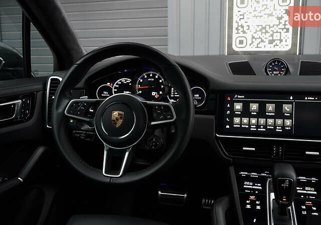 Сірий Порше Cayenne, об'ємом двигуна 4 л та пробігом 31 тис. км за 95000 $, фото 44 на Automoto.ua
