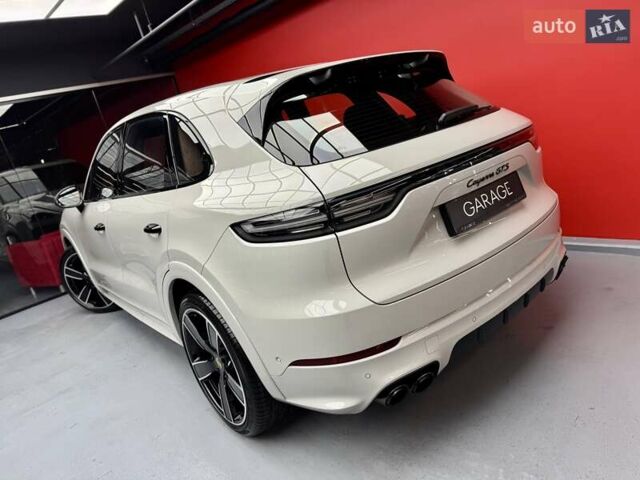 Сірий Порше Cayenne, об'ємом двигуна 4 л та пробігом 1 тис. км за 136900 $, фото 30 на Automoto.ua