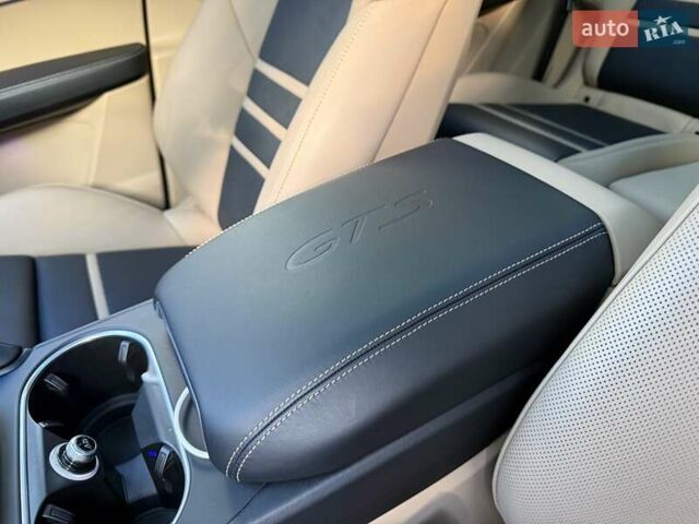 Серый Порше Каен, объемом двигателя 4 л и пробегом 14 тыс. км за 129999 $, фото 21 на Automoto.ua