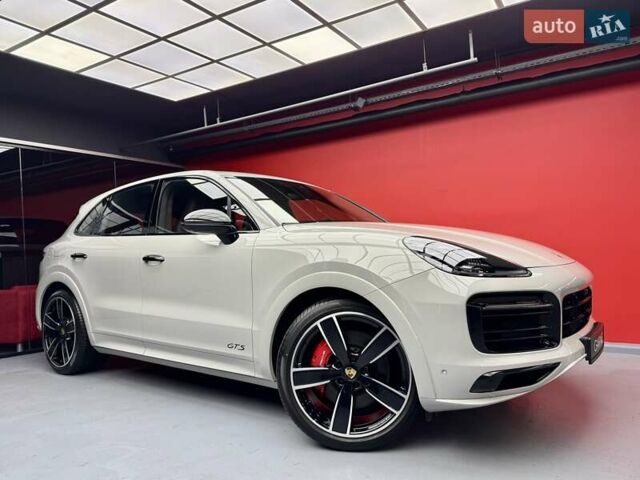 Сірий Порше Cayenne, об'ємом двигуна 4 л та пробігом 1 тис. км за 136900 $, фото 11 на Automoto.ua