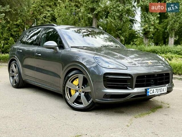 Серый Порше Каен, объемом двигателя 4 л и пробегом 9 тыс. км за 143950 $, фото 14 на Automoto.ua