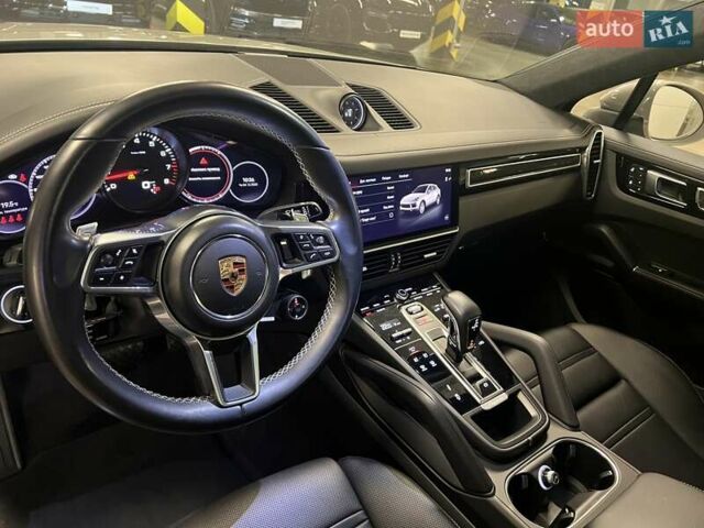 Серый Порше Каен, объемом двигателя 3 л и пробегом 100 тыс. км за 85316 $, фото 25 на Automoto.ua