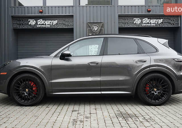 Сірий Порше Cayenne, об'ємом двигуна 4 л та пробігом 31 тис. км за 95000 $, фото 20 на Automoto.ua
