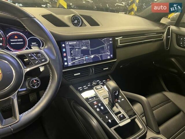 Серый Порше Каен, объемом двигателя 3 л и пробегом 100 тыс. км за 85316 $, фото 31 на Automoto.ua