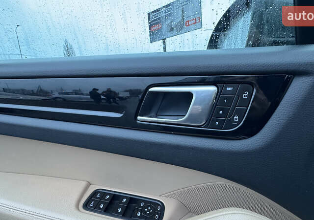 Серый Порше Каен, объемом двигателя 3 л и пробегом 81 тыс. км за 75000 $, фото 15 на Automoto.ua