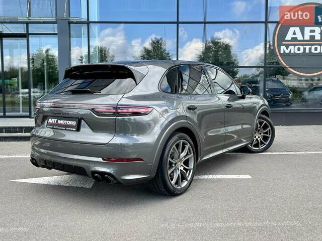 Сірий Порше Cayenne, об'ємом двигуна 4 л та пробігом 53 тис. км за 102000 $, фото 3 на Automoto.ua