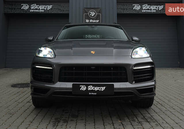 Сірий Порше Cayenne, об'ємом двигуна 4 л та пробігом 31 тис. км за 95000 $, фото 8 на Automoto.ua