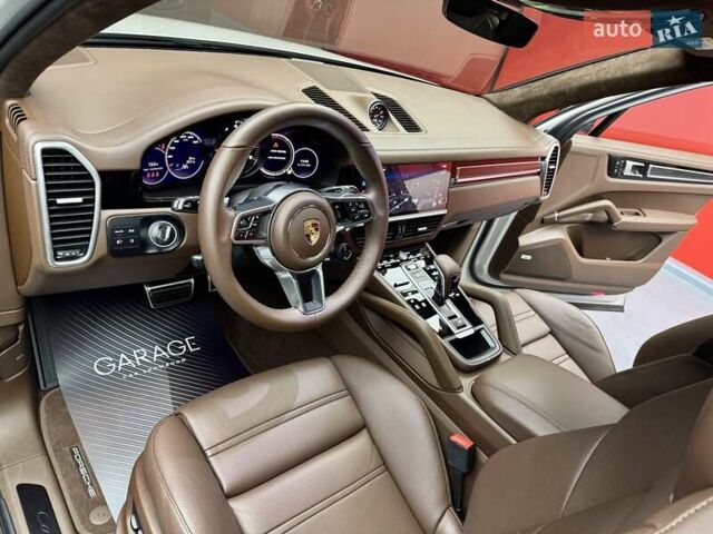 Сірий Порше Cayenne, об'ємом двигуна 4 л та пробігом 1 тис. км за 136900 $, фото 38 на Automoto.ua