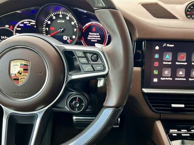 Сірий Порше Cayenne, об'ємом двигуна 4 л та пробігом 53 тис. км за 102000 $, фото 44 на Automoto.ua