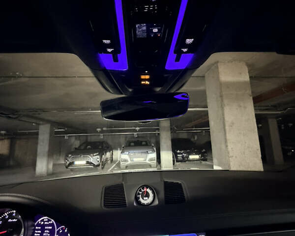 Серый Порше Каен, объемом двигателя 4 л и пробегом 38 тыс. км за 123840 $, фото 11 на Automoto.ua