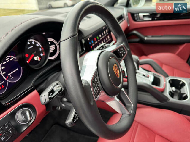 Серый Порше Каен, объемом двигателя 3 л и пробегом 92 тыс. км за 83990 $, фото 16 на Automoto.ua