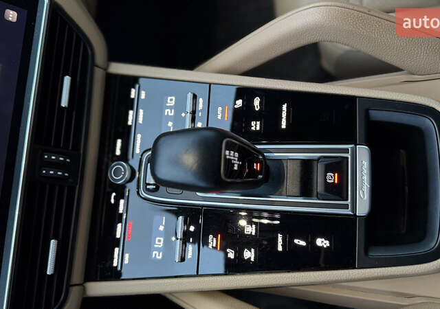 Серый Порше Каен, объемом двигателя 3 л и пробегом 81 тыс. км за 75000 $, фото 17 на Automoto.ua