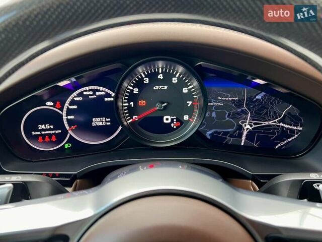 Сірий Порше Cayenne, об'ємом двигуна 4 л та пробігом 53 тис. км за 102000 $, фото 58 на Automoto.ua