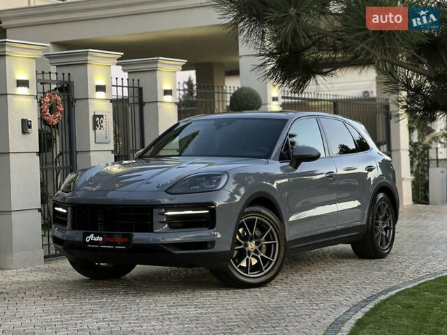 Сірий Порше Cayenne, об'ємом двигуна 3 л та пробігом 56 тис. км за 110000 $, фото 5 на Automoto.ua