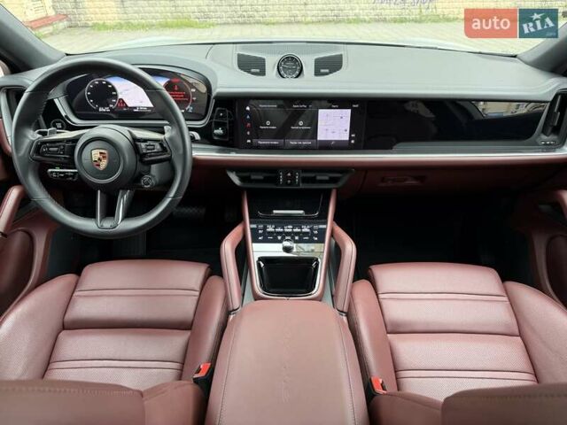 Серый Порше Каен, объемом двигателя 3 л и пробегом 38 тыс. км за 129999 $, фото 10 на Automoto.ua