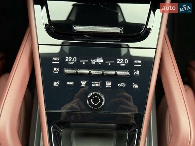 Серый Порше Каен, объемом двигателя 3 л и пробегом 38 тыс. км за 129999 $, фото 28 на Automoto.ua