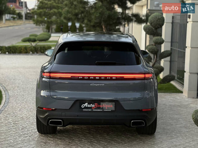 Сірий Порше Cayenne, об'ємом двигуна 3 л та пробігом 56 тис. км за 110000 $, фото 12 на Automoto.ua