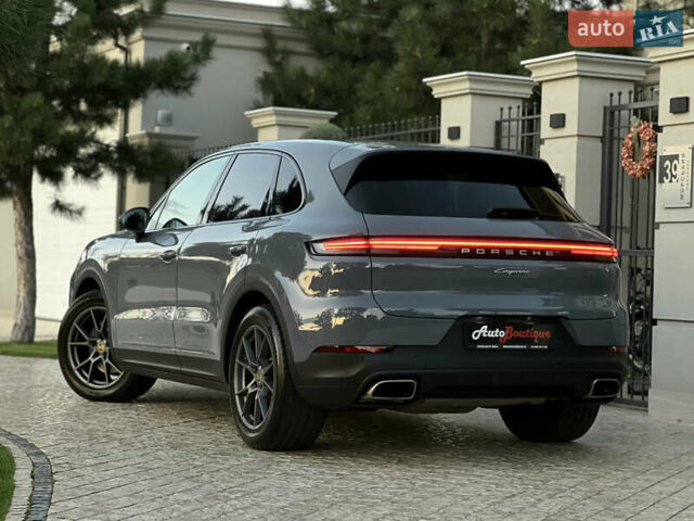 Сірий Порше Cayenne, об'ємом двигуна 3 л та пробігом 56 тис. км за 110000 $, фото 10 на Automoto.ua