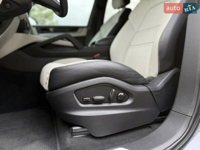 Сірий Порше Cayenne, об'ємом двигуна 3.98 л та пробігом 24 тис. км за 119900 $, фото 32 на Automoto.ua