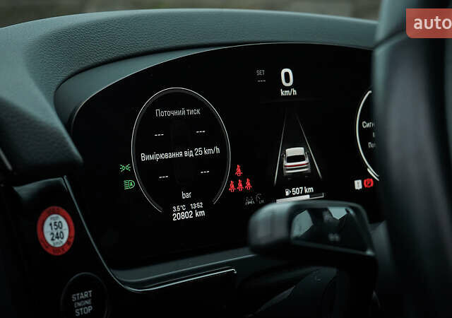 Серый Порше Каен, объемом двигателя 3 л и пробегом 21 тыс. км за 98000 $, фото 20 на Automoto.ua