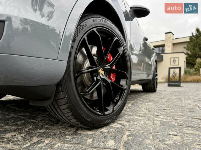 Сірий Порше Cayenne, об'ємом двигуна 3.98 л та пробігом 24 тис. км за 119900 $, фото 8 на Automoto.ua