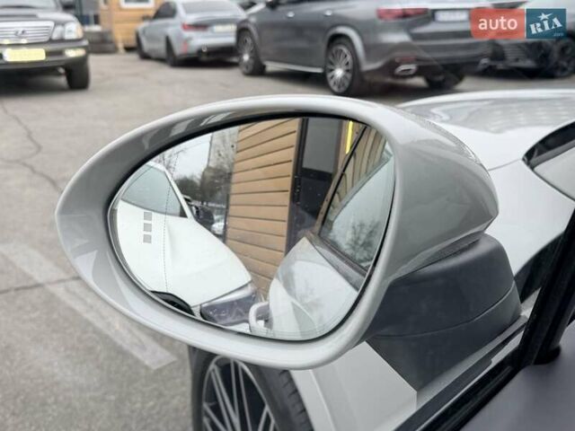 Серый Порше Каен, объемом двигателя 3 л и пробегом 1 тыс. км за 145999 $, фото 25 на Automoto.ua