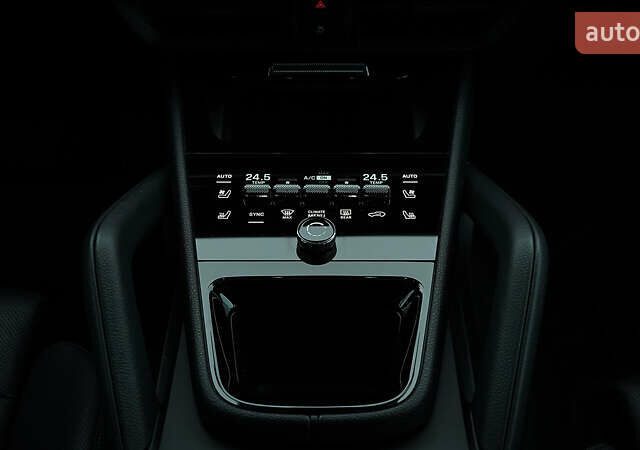 Серый Порше Каен, объемом двигателя 3 л и пробегом 21 тыс. км за 98000 $, фото 13 на Automoto.ua