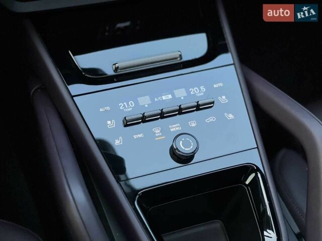 Серый Порше Каен, объемом двигателя 2.9 л и пробегом 24 тыс. км за 129000 $, фото 22 на Automoto.ua