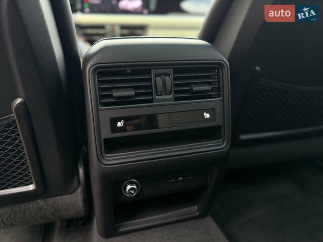 Сірий Порше Cayenne, об'ємом двигуна 3.98 л та пробігом 24 тис. км за 119900 $, фото 65 на Automoto.ua