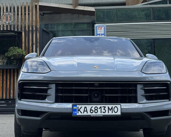 Сірий Порше Cayenne, об'ємом двигуна 4 л та пробігом 26 тис. км за 176000 $, фото 2 на Automoto.ua