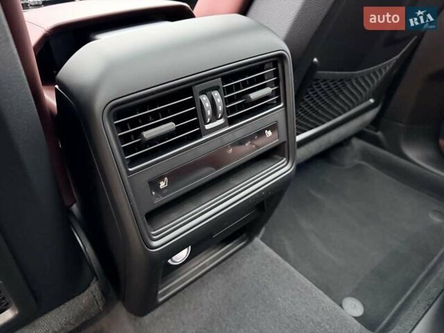 Серый Порше Каен, объемом двигателя 3 л и пробегом 1 тыс. км за 145999 $, фото 23 на Automoto.ua