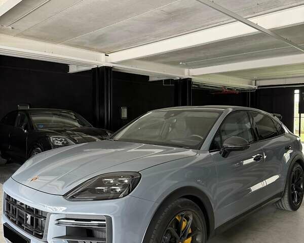 Серый Порше Каен, объемом двигателя 4 л и пробегом 25 тыс. км за 279999 $, фото 4 на Automoto.ua