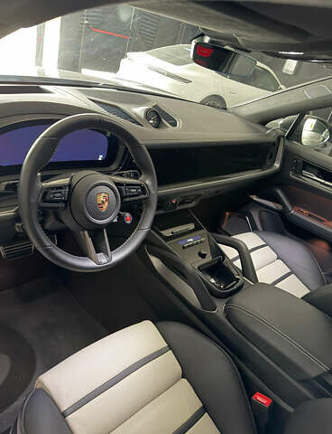 Серый Порше Каен, объемом двигателя 4 л и пробегом 25 тыс. км за 279999 $, фото 8 на Automoto.ua