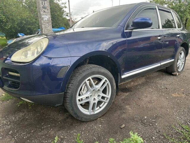 Синій Порше Cayenne, об'ємом двигуна 4.5 л та пробігом 225 тис. км за 5500 $, фото 4 на Automoto.ua