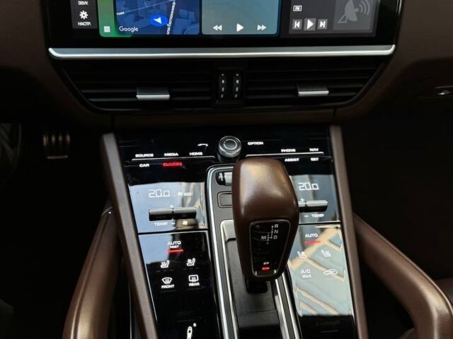 Синій Порше Cayenne, об'ємом двигуна 4 л та пробігом 0 тис. км за 750 $, фото 2 на Automoto.ua