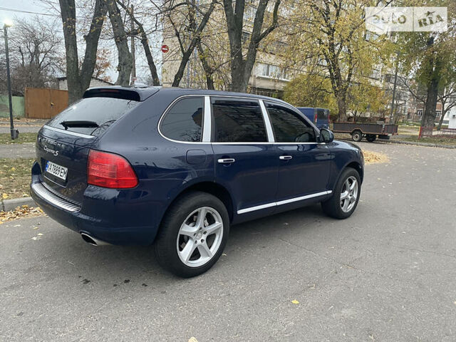 Синій Порше Cayenne, об'ємом двигуна 4.5 л та пробігом 225 тис. км за 9000 $, фото 1 на Automoto.ua