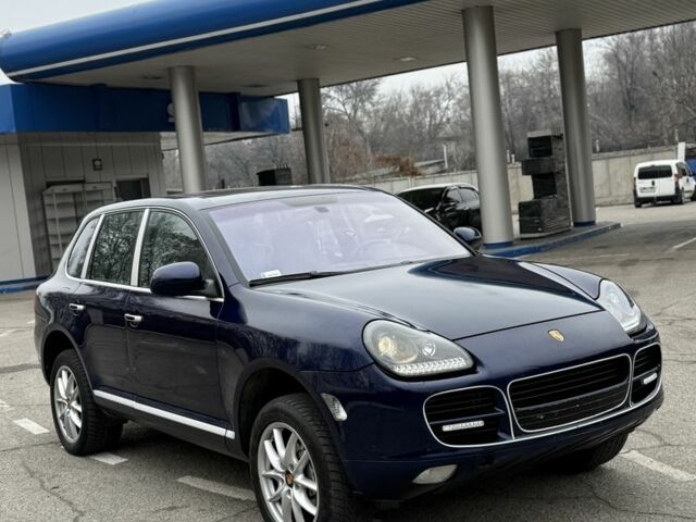 Синій Порше Cayenne, об'ємом двигуна 4.8 л та пробігом 220 тис. км за 4100 $, фото 4 на Automoto.ua