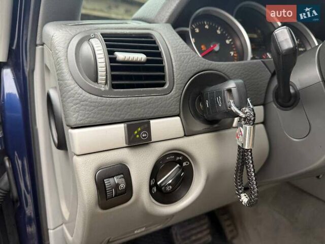 Синий Порше Каен, объемом двигателя 3.19 л и пробегом 164 тыс. км за 8600 $, фото 13 на Automoto.ua