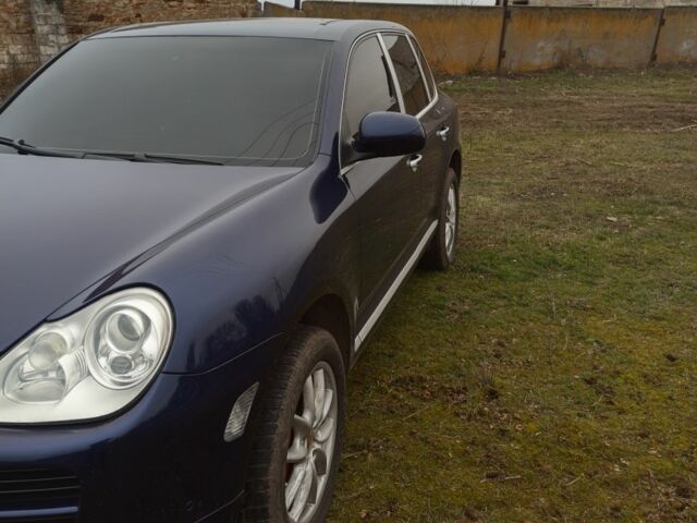 Синій Порше Cayenne, об'ємом двигуна 3.2 л та пробігом 163 тис. км за 7631 $, фото 6 на Automoto.ua