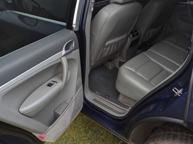 Синій Порше Cayenne, об'ємом двигуна 3.2 л та пробігом 163 тис. км за 7631 $, фото 5 на Automoto.ua