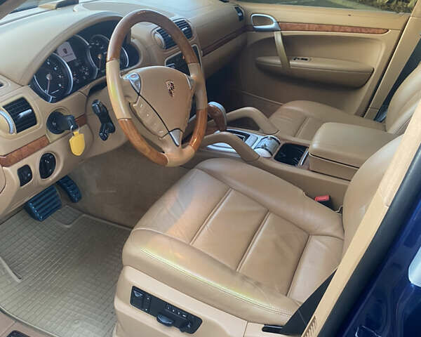 Синий Порше Каен, объемом двигателя 4.81 л и пробегом 115 тыс. км за 15500 $, фото 19 на Automoto.ua