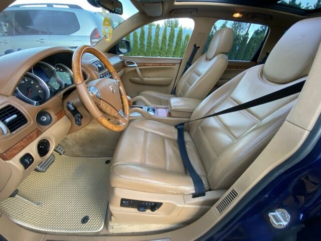 Синій Порше Cayenne, об'ємом двигуна 4.8 л та пробігом 230 тис. км за 8800 $, фото 21 на Automoto.ua