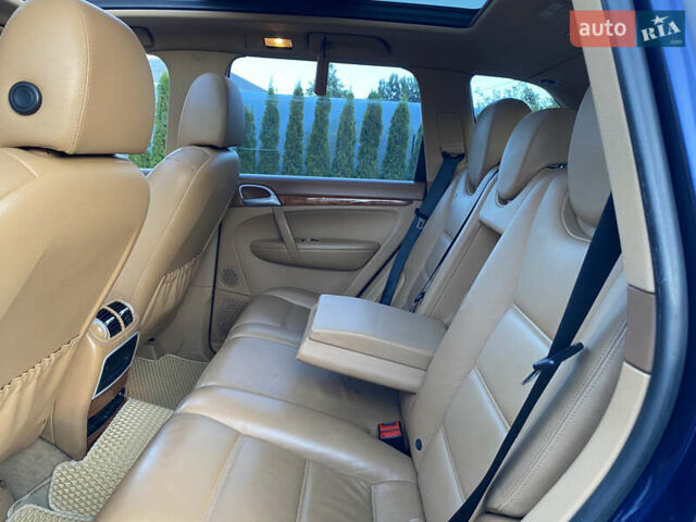 Синій Порше Cayenne, об'ємом двигуна 4.81 л та пробігом 230 тис. км за 8800 $, фото 30 на Automoto.ua