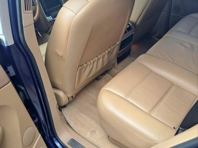 Синий Порше Каен, объемом двигателя 4.8 л и пробегом 172 тыс. км за 6999 $, фото 5 на Automoto.ua