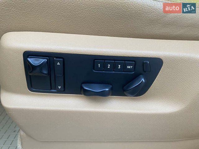 Синий Порше Каен, объемом двигателя 4.81 л и пробегом 115 тыс. км за 15500 $, фото 18 на Automoto.ua