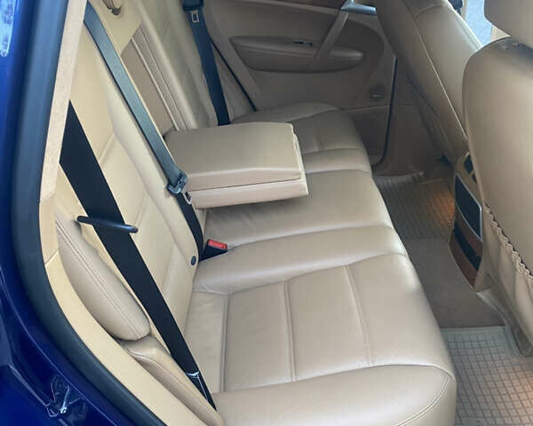 Синий Порше Каен, объемом двигателя 4.81 л и пробегом 115 тыс. км за 15500 $, фото 23 на Automoto.ua