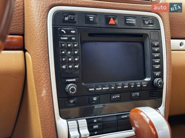 Синий Порше Каен, объемом двигателя 4.81 л и пробегом 274 тыс. км за 7500 $, фото 44 на Automoto.ua