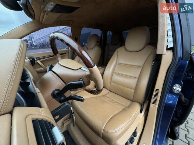 Синій Порше Cayenne, об'ємом двигуна 4.81 л та пробігом 148 тис. км за 9999 $, фото 22 на Automoto.ua